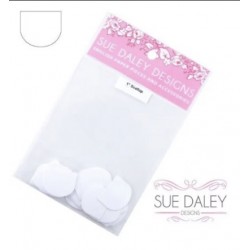 Sue Daley Paper pieces 1’’...